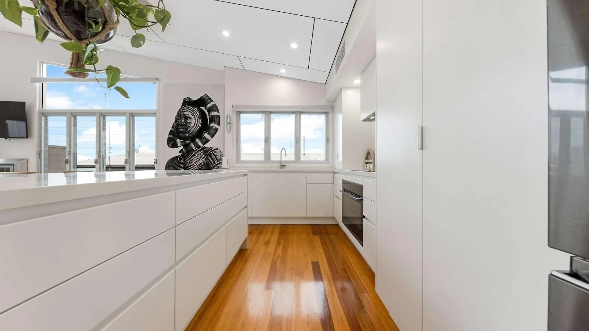 Stunning Alex Heads Beach House - Pet Friendly Alexandra Headland 0*,  Australia